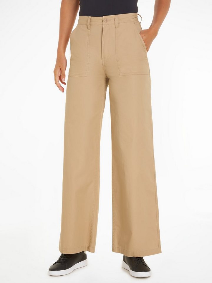 Tommy Jeans Cargohose TJW CLAIRE HR WIDE CARGO PANT mit Logopatch von Tommy Jeans