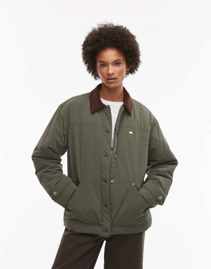 Tommy Jeans - Chore-Jacke in Khakigrün mit Cordkragen von Tommy Jeans