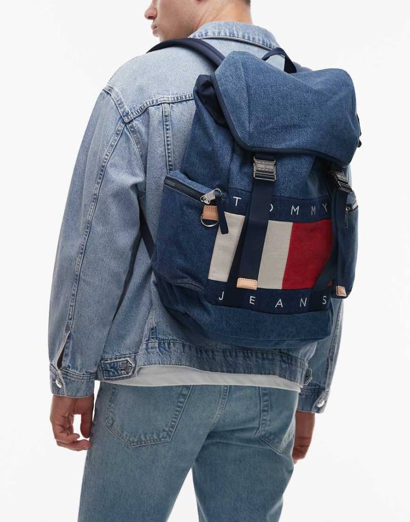 Tommy Jeans - Denim-Rucksack in mittelblauer Waschung von Tommy Jeans