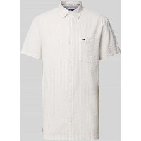 Tommy Jeans Regular Fit Freizeithemd mit Label-Stitching in Weiss, Größe XS von Tommy Jeans