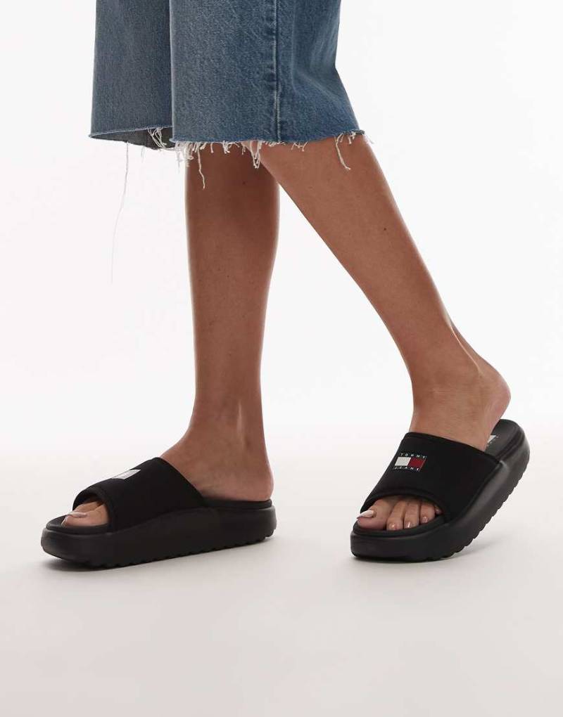 Tommy Jeans - Pool-Slider in Schwarz von Tommy Jeans