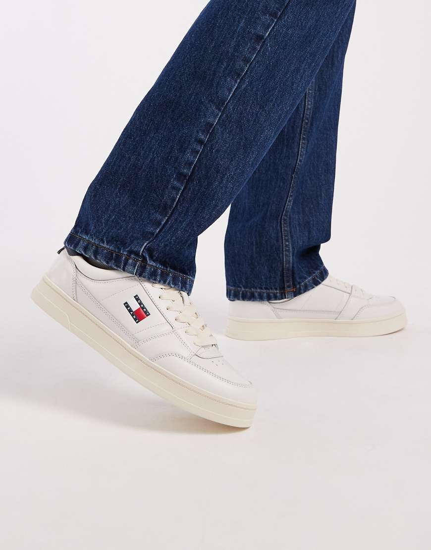 Tommy Jeans - Greenwich - Basic-Sneaker in Weiß mit Logo-Grün von Tommy Jeans