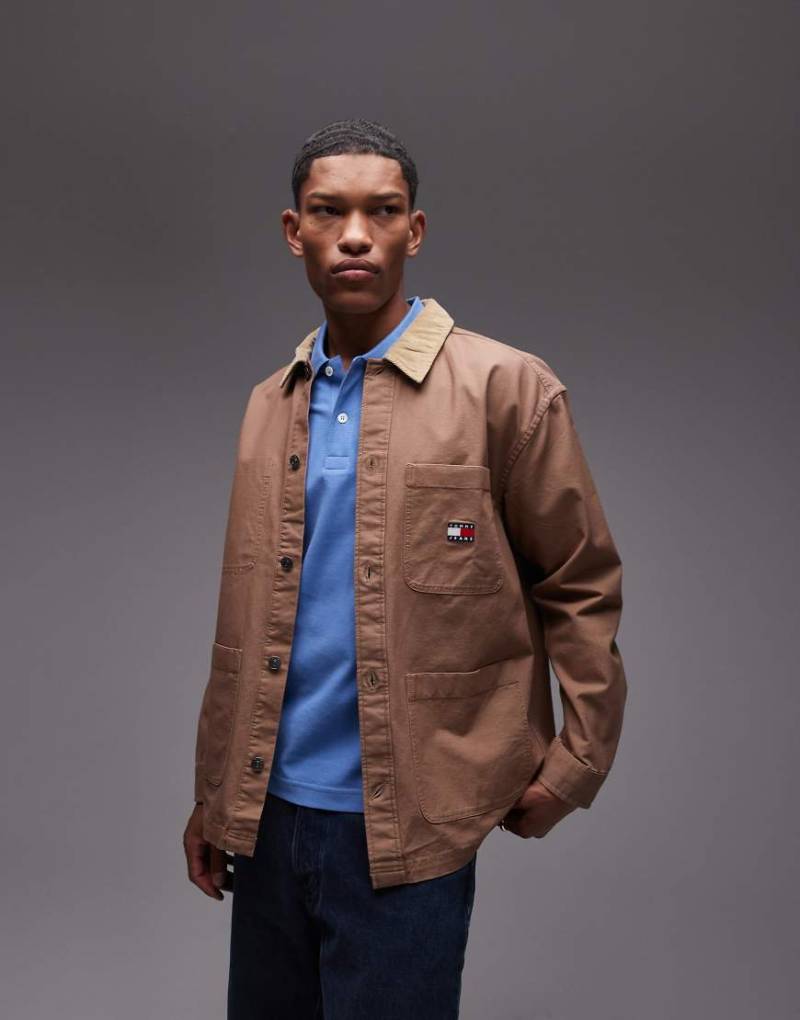Tommy Jeans - Hemdjacke aus Cord in Braun von Tommy Jeans