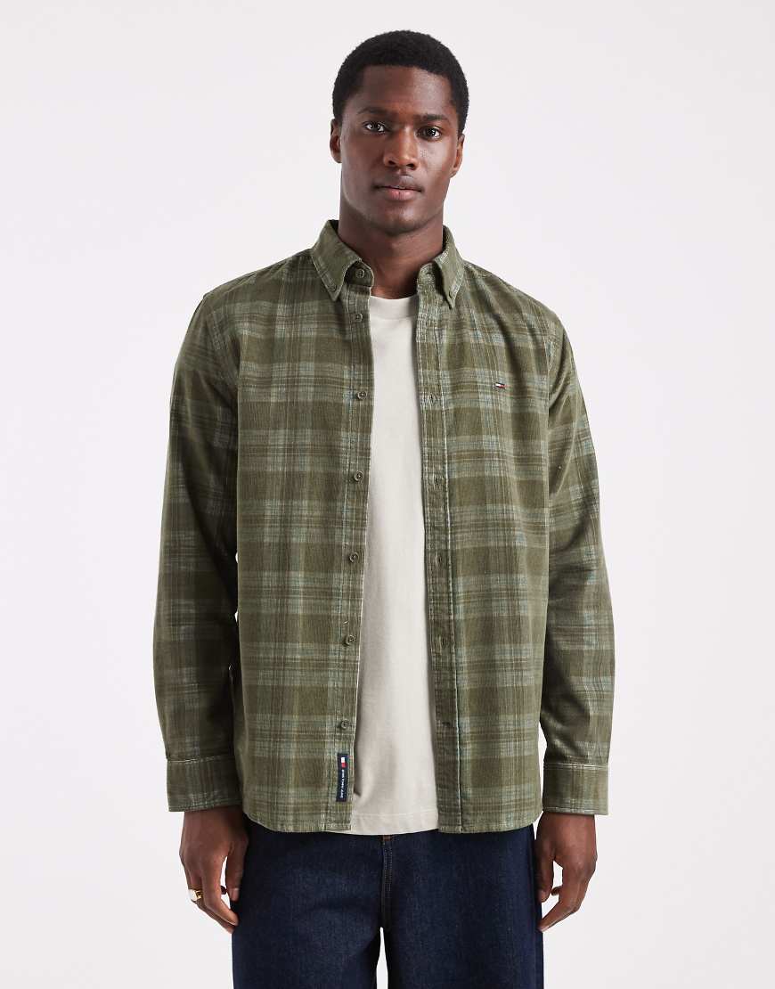 Tommy Jeans - Kariertes Hemd aus Cord in Dunkelgrün von Tommy Jeans