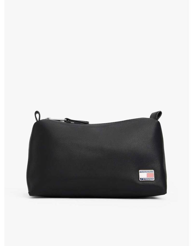 Tommy Jeans - Kulturbeutel in Schwarz mit Logoplakette von Tommy Jeans