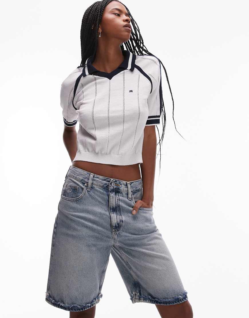 Tommy Jeans - Mia - Locker geschnittene Jeansshorts in Bleach-Waschung-Blau von Tommy Jeans