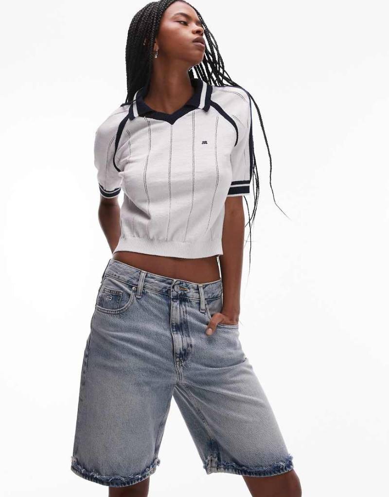 Tommy Jeans - Mia - Locker geschnittene Jeansshorts in Bleach-Waschung-Blau von Tommy Jeans