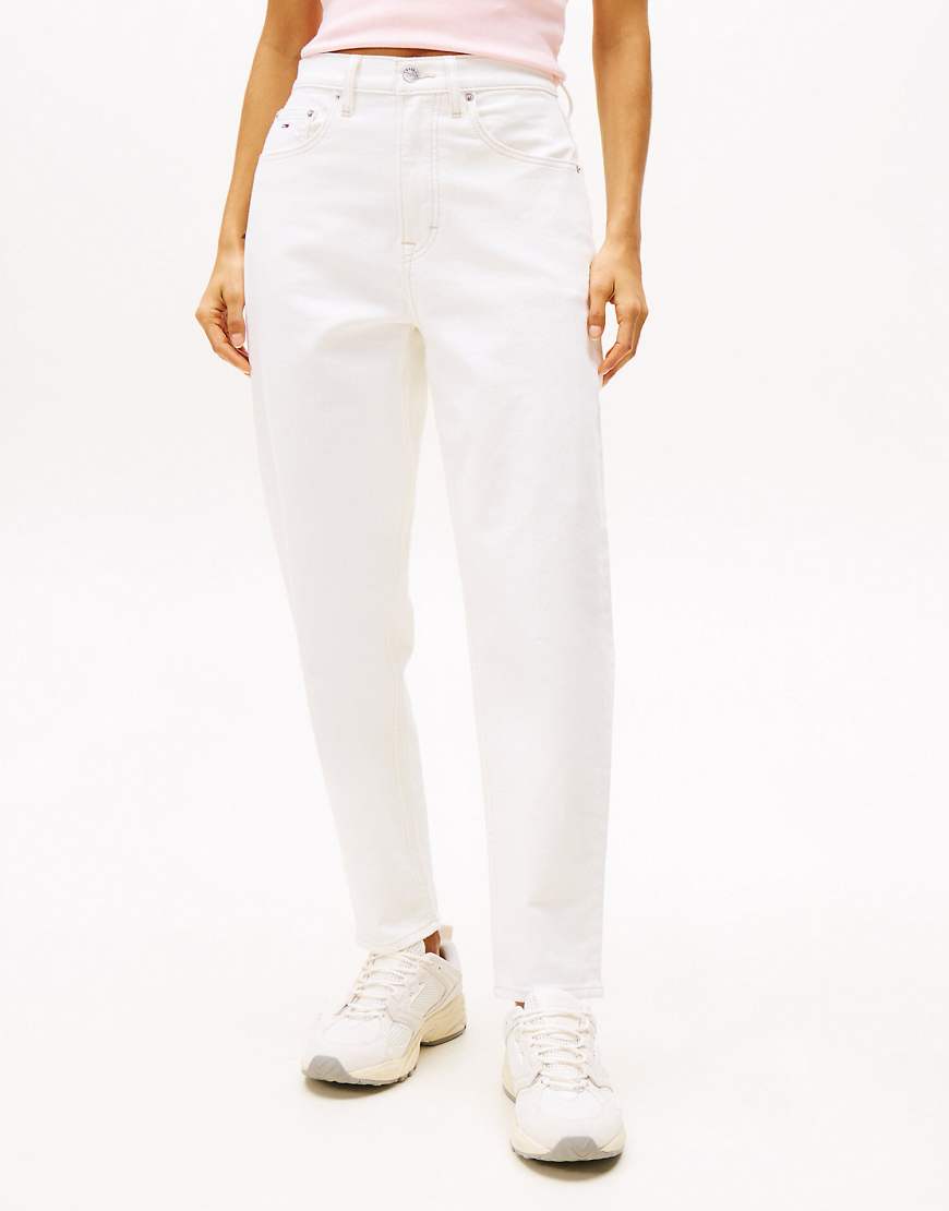Tommy Jeans - Mom-Jeans in Weiß-Blau von Tommy Jeans