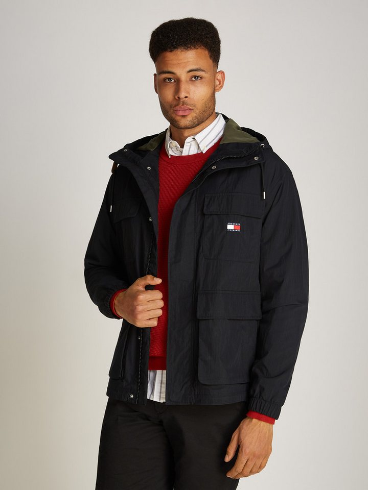 Tommy Jeans Sommerjacke TJM UTILITY PARKA mit Logoprägung von Tommy Jeans