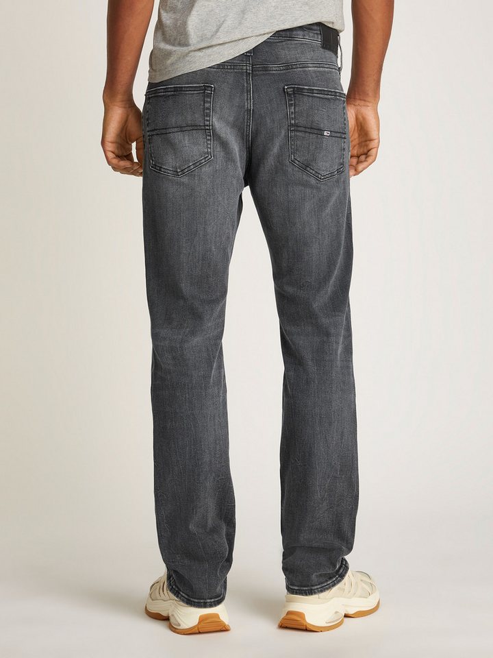 Tommy Jeans Slim-fit-Jeans Ryan Regular Slim Straight Slim‑Straight‑Jeans aus hochwertigem Denim regulärer Leibhöhe Tommy Jeans Slim-fit-Jeans Ryan Regular Slim Straight Slim‑Straight‑Jeans aus hochwertigem Denim regulärer Leibhöhe von Tommy Jeans