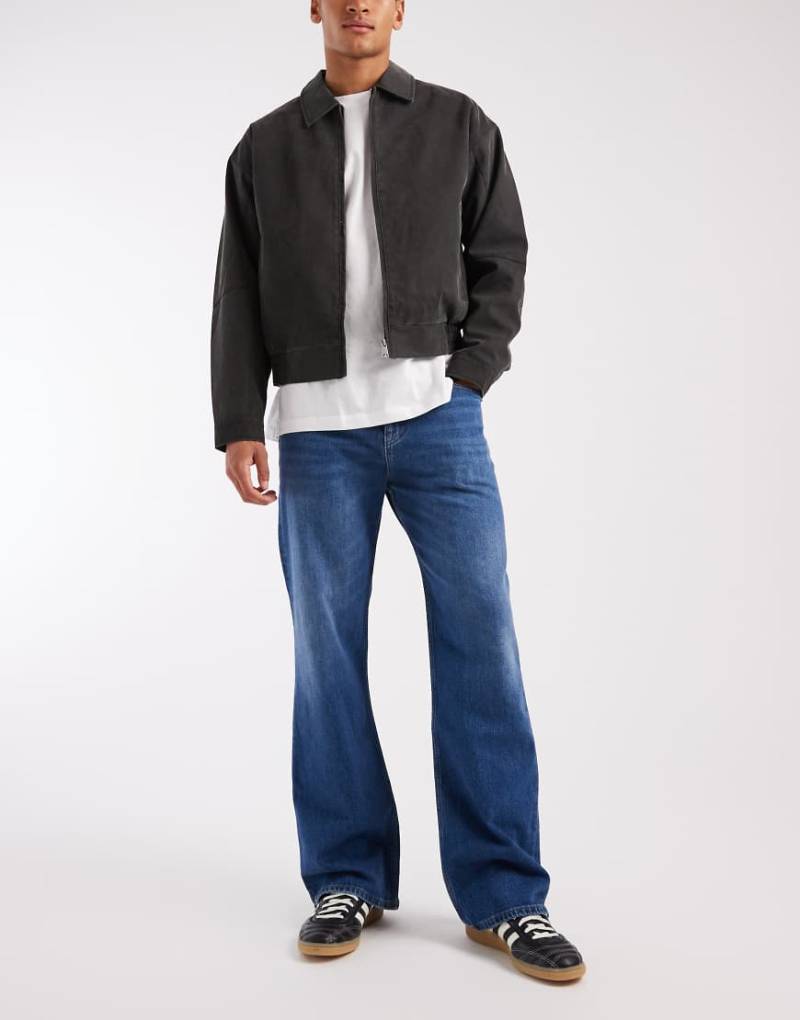 Tommy Jeans - Robbie - Bootcut-Jeans aus dunkelblauem Denim mit Relaxed-Fit-Passform-Marineblau von Tommy Jeans
