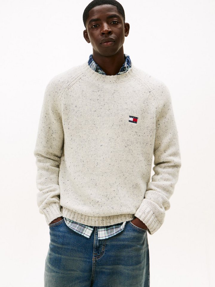 Tommy Jeans Rundhalspullover TJM REGULAR BADGE melierte Optik von Tommy Jeans