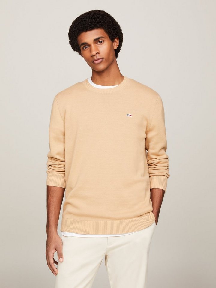 Tommy Jeans Rundhalspullover TJM SLIM ESSENTIAL LIGHT SWEATER mit Flag-Patch von Tommy Jeans