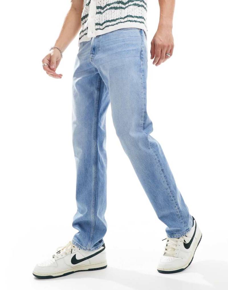 Tommy Jeans - Ryan - Jeans in heller Waschung mit normalem, geradem Schnitt-Blau von Tommy Jeans