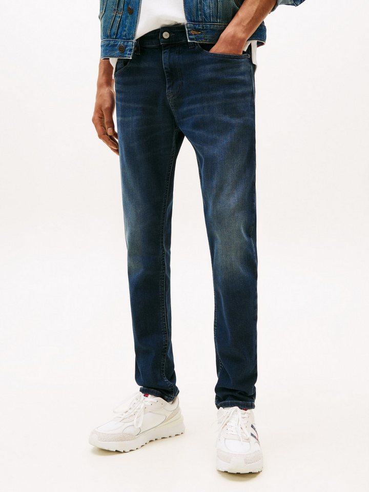 Tommy Jeans Slim-fit-Jeans Austin Slim Tapered zum Knöchel hin schmaler werdende Jeans mit mittlerer Leibhöhe von Tommy Jeans