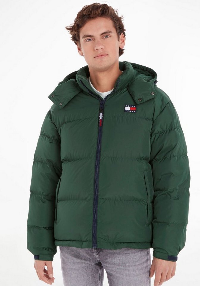 Tommy Jeans Steppjacke TJM ALASKA PUFFER mit Markenlabel von Tommy Jeans