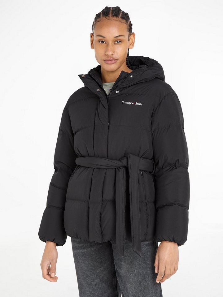 Tommy Jeans Steppjacke TJW SERIF LINEAR BELTED PUFFER (2-St) mit Bindegürtel von Tommy Jeans