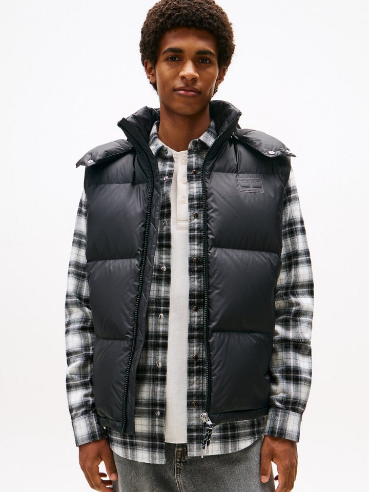 Tommy Jeans Steppweste ALASKA DOWN VEST Regular fit mit abnehmbarer Kapuze von Tommy Jeans