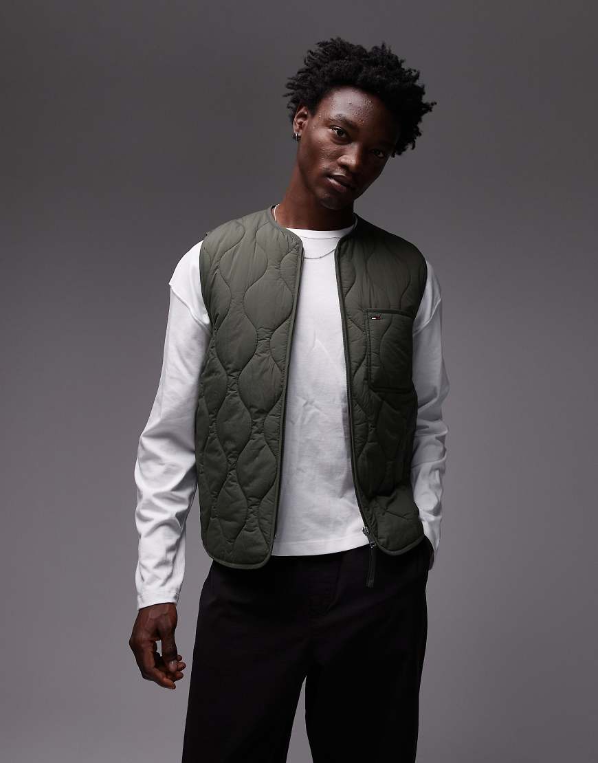 Tommy Jeans - Steppweste in Khakigrün von Tommy Jeans