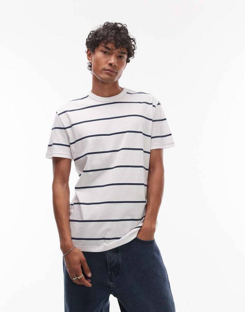 Tommy Jeans - Strukturiertes, gestreiftes T-Shirt in Weiß und Marineblau von Tommy Jeans