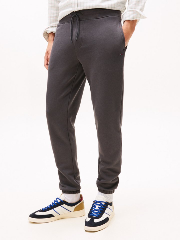Tommy Jeans Sweathose TJM SLIM S FLAG SWEATPANT Mit Kordelzug von Tommy Jeans