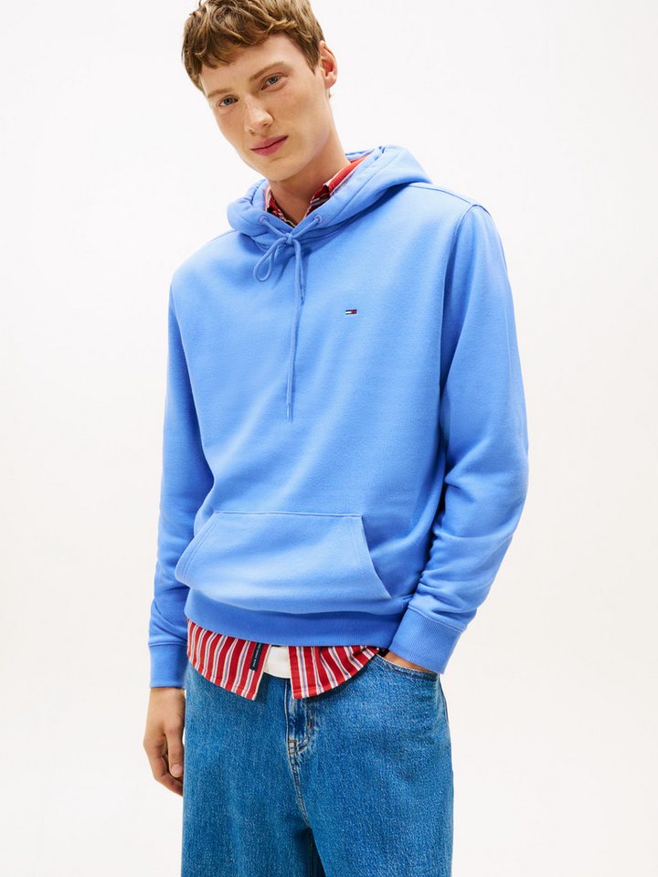 Tommy Jeans Sweatshirt TJM REG S FLAG HOODIE mit bestickten Markenlogo auf Brusthöhe von Tommy Jeans