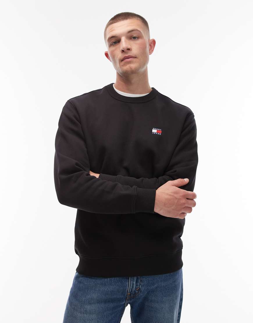 Tommy Jeans - Sweatshirt in Schwarz mit Aufnäher von Tommy Jeans