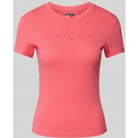 Tommy Jeans T-Shirt mit geripptem Rundhalsausschnitt in Hellrot, Größe S Tommy Jeans T-Shirt mit geripptem Rundhalsausschnitt in Hellrot, Größe S von Tommy Jeans
