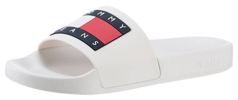 Tommy Jeans TOMMY JEANS FLAG POOL SLD ESS Pantolette, Sommerschuh, Schlappen mit farbiger Logoflagge von Tommy Jeans