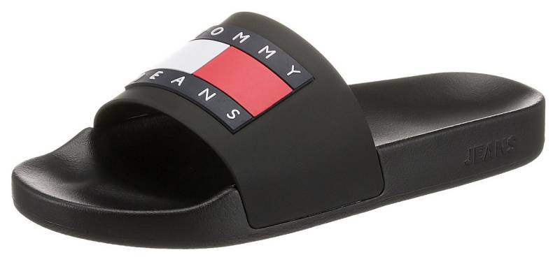Tommy Jeans TOMMY JEANS FLAG POOL SLD ESS Pantolette, Sommerschuh, Schlappen mit farbiger Logoflagge von Tommy Jeans