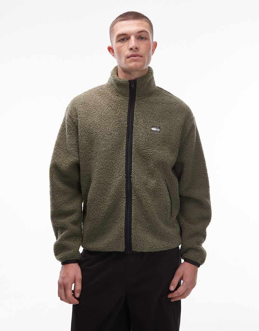 Tommy Jeans - Teddy-Jacke in Dunkelgrün mit Logo-Aufnäher und durchgehendem Reißverschluss von Tommy Jeans