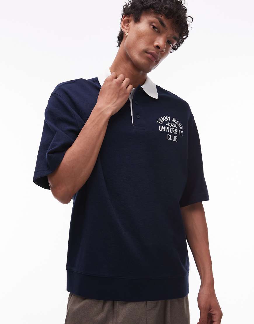 Tommy Jeans - University Club - Rugby-Oberteil in Marineblau mit Polokragen von Tommy Jeans