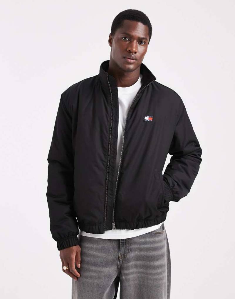 Tommy Jeans - Wattierte Basic-Jacke in Schwarz von Tommy Jeans