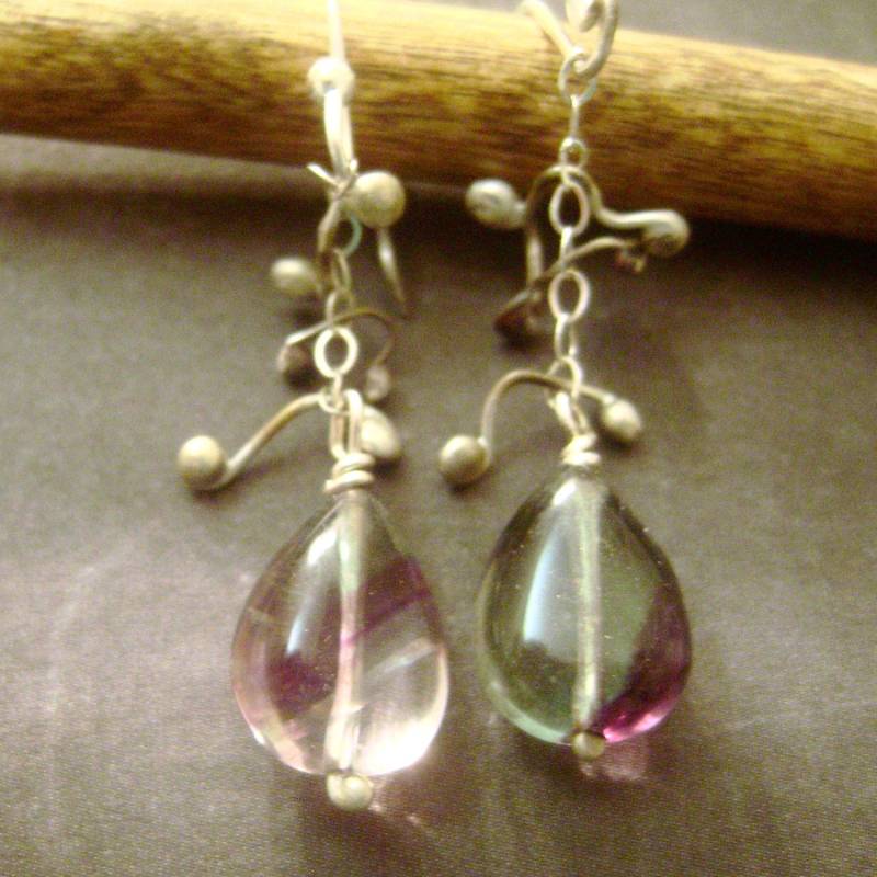 Fluorit Tropfen Ohrringe Handgeschmiedetes Sterlingsilber Fluorit Tropfen Ohrringe Handgeschmiedetes Sterlingsilber von ToniDesigns