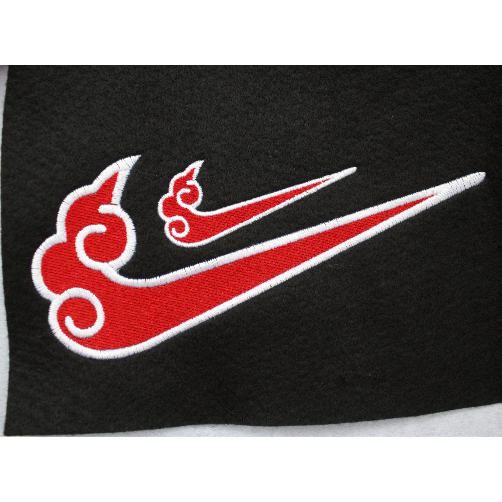 Naruto Akatsuki T-Shirt Baumwolle Cotten Bestickt Anime Itachi Uchia Ruffy Naruto Akatsuki T-Shirt Baumwolle Cotten Bestickt Anime Itachi Uchia Ruffy von Tonis3DShop