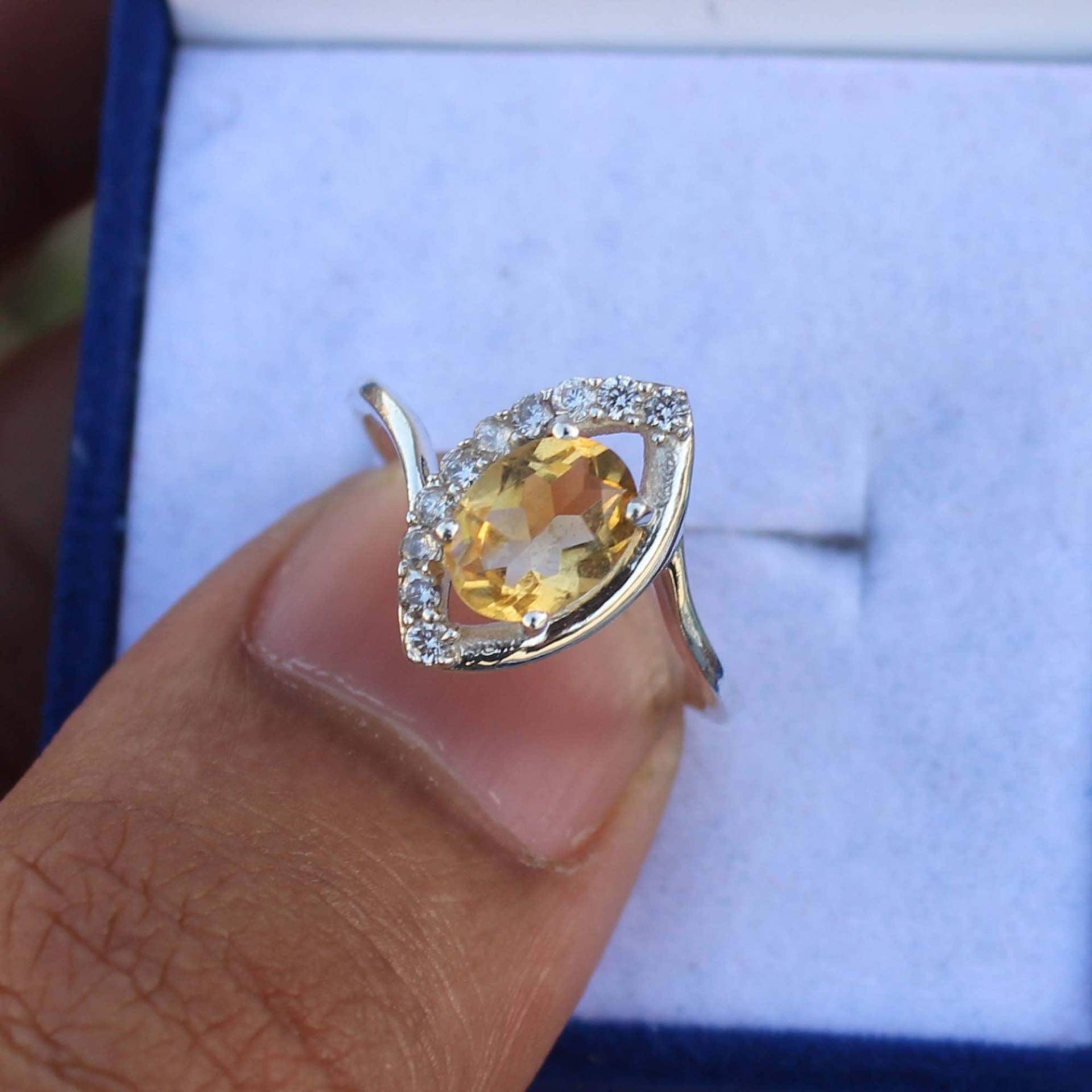 Citrin Ring Natürliche Oval Cut November Birthstone Verlobungsring Gelber Edelstein Silber 925 von Tonyjewellers