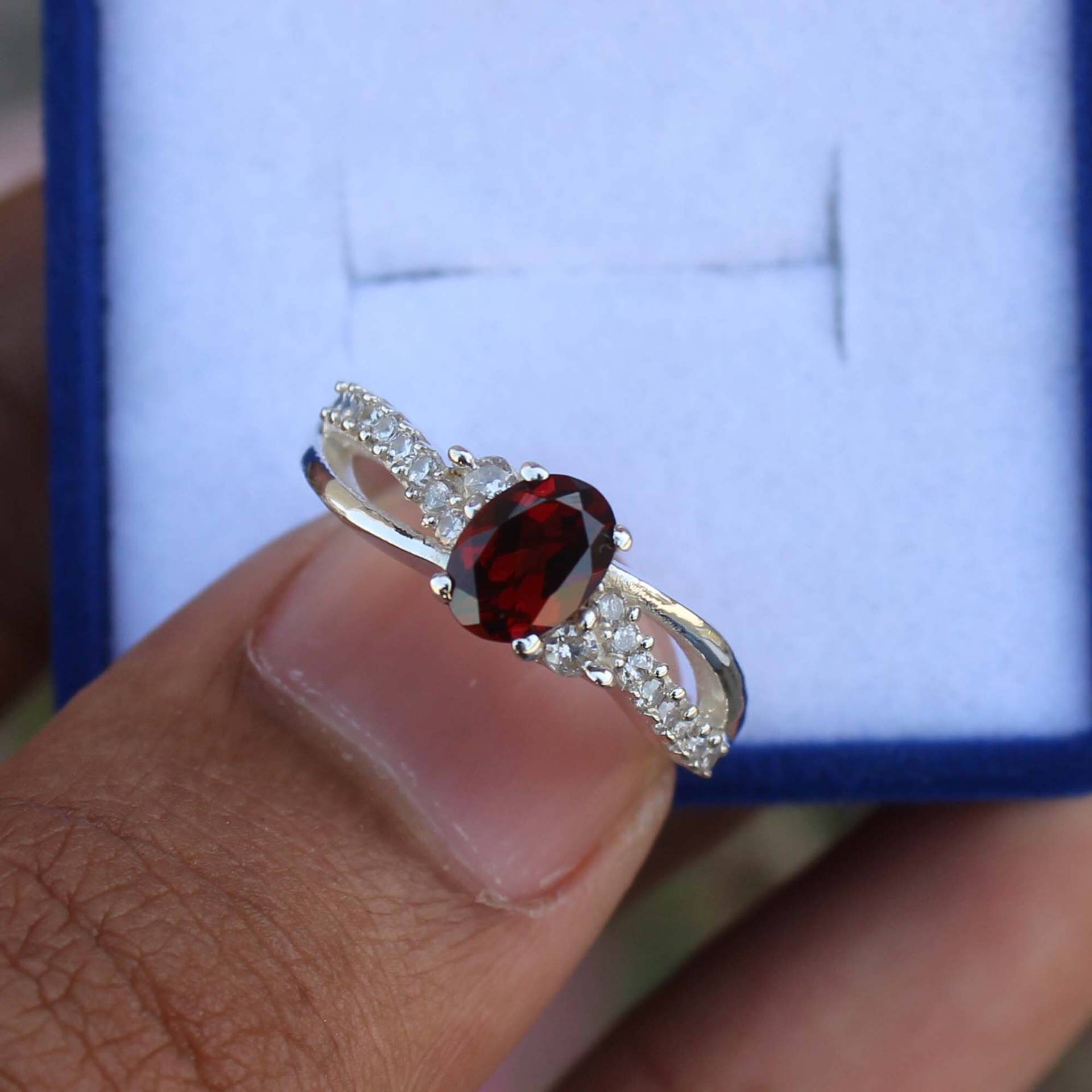 Natürlicher Granat Ring - 925 Sterling Silber Statement Ehering Roter Verlobungsring Geschenk Für Sie von Tonyjewellers