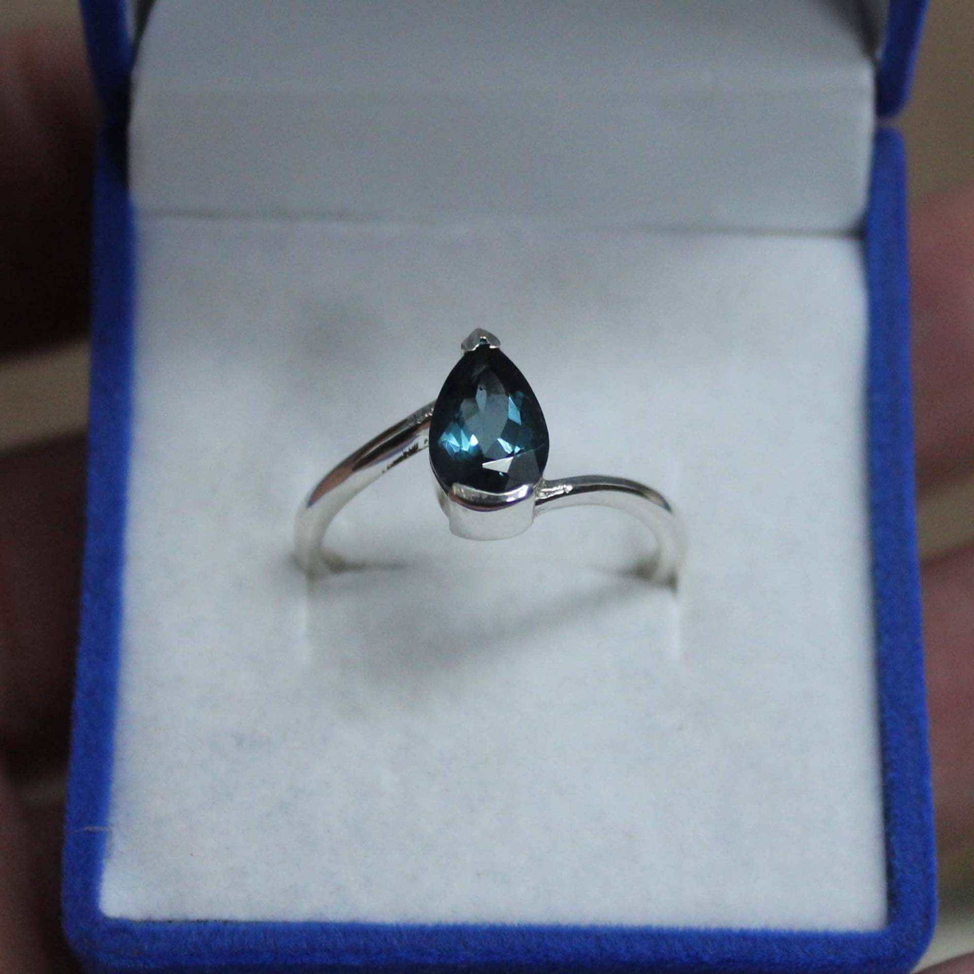 Natürlicher London Blautopas Edelstein Ring, Birnenschliff 925 Sterling Silber Handgefertigter Schmuck Dezember Geburtsstein, Geschenk Für Sie von Tonyjewellers