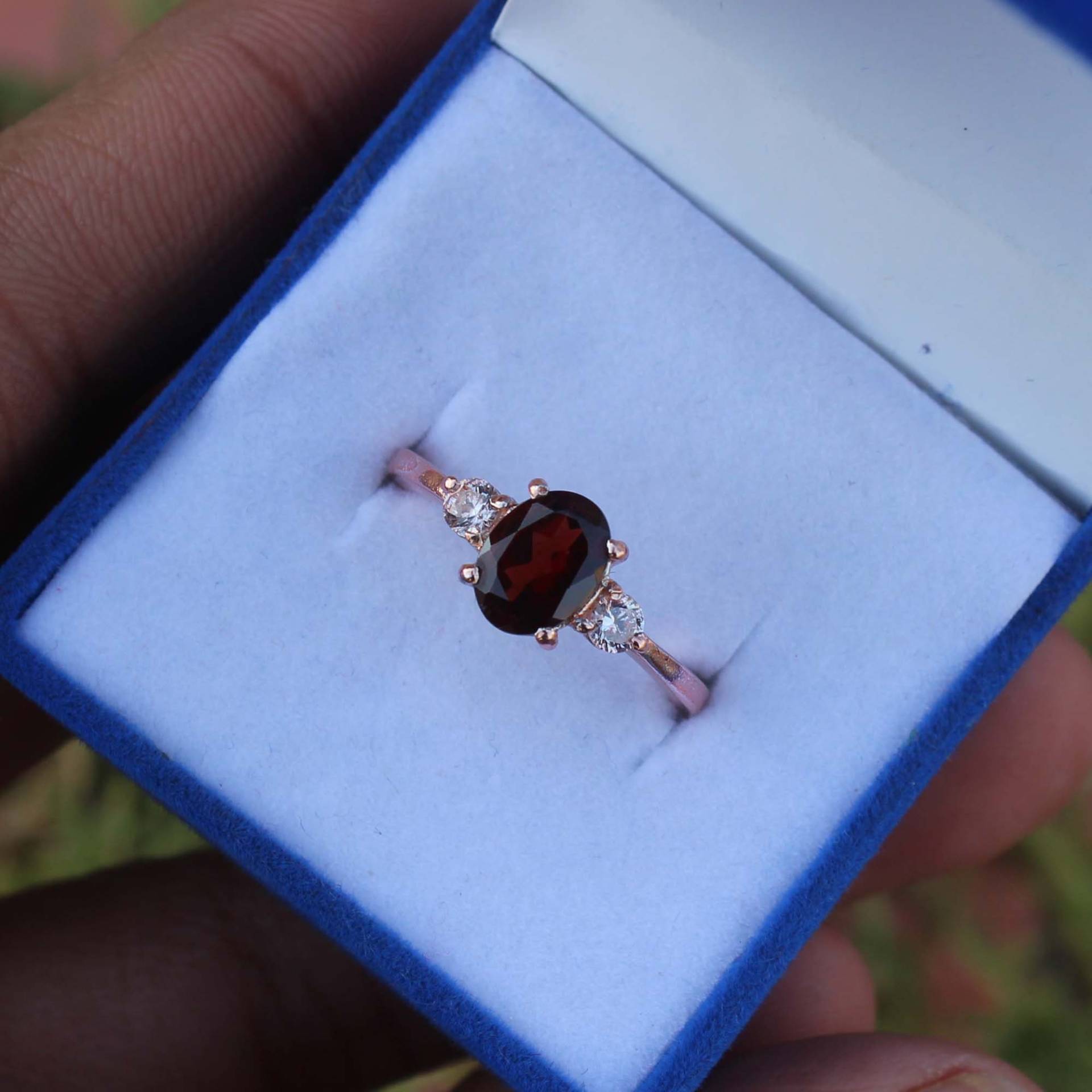 Natürlicher Roter Granat Ring/Rose Vergoldeter Sterling Silber Ovaler Natürlicher 925 Handgemachter Ehering von Tonyjewellers