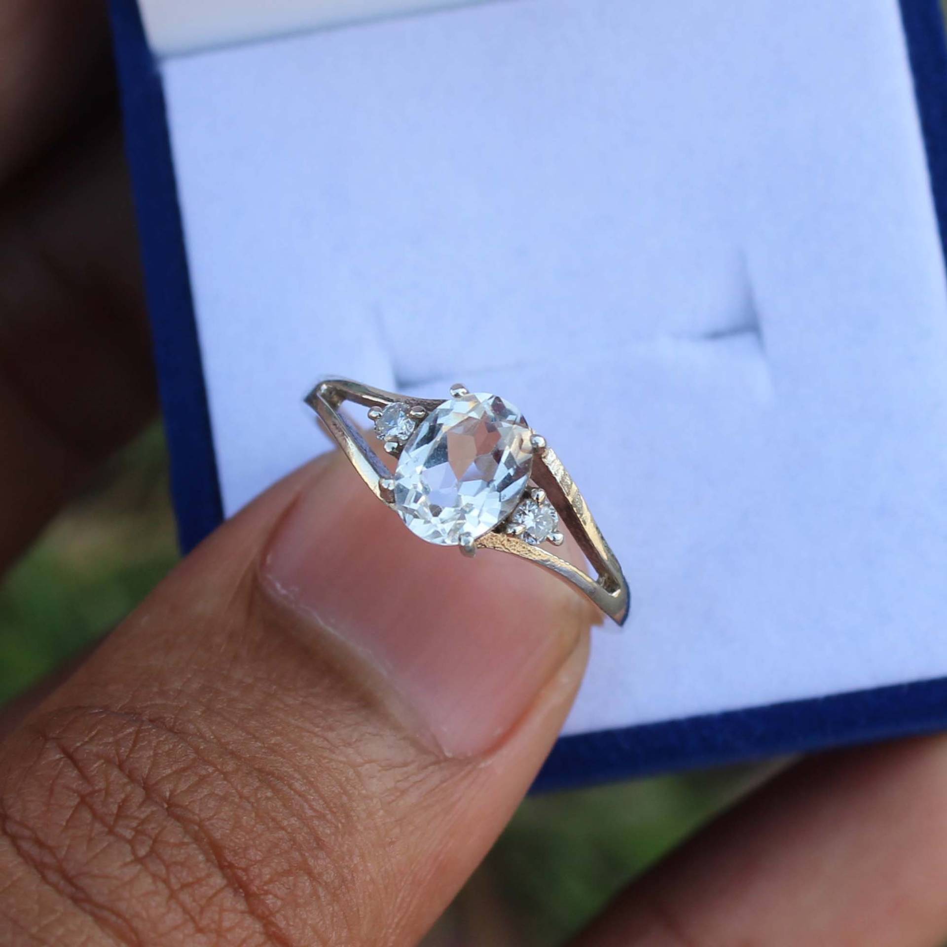 Natürlicher Weißer Topas Edelstein Ring, Ovalschliff 925 Sterling Silber Designer Ehering, Jubiläumsring, Geschenk Für Sie von Tonyjewellers