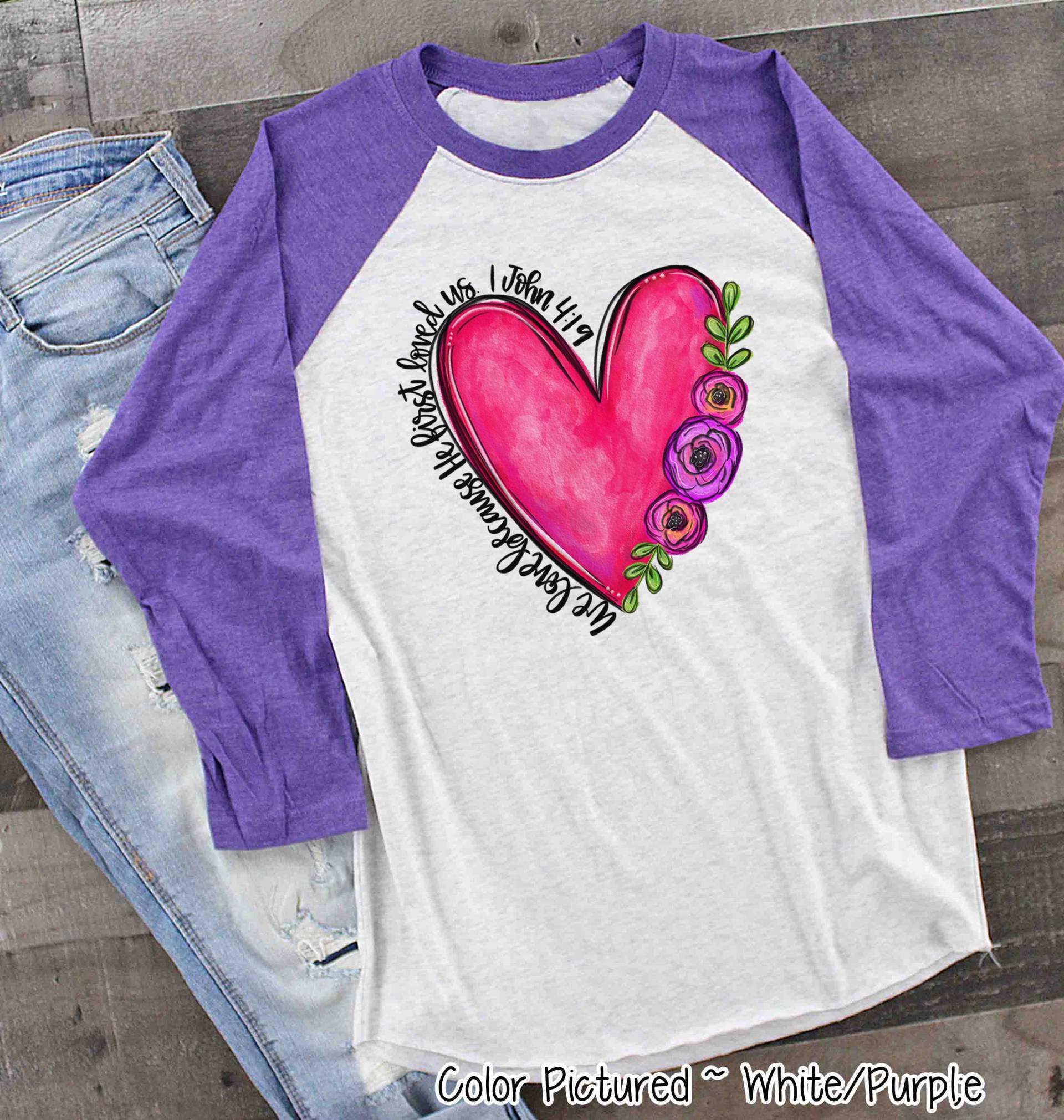 Valentinstag Shirt, Glaube Jesus Mädchen T-Shirts Für Frauen, Süßes Raglan T-Shirt von TooCuteCustomDesign