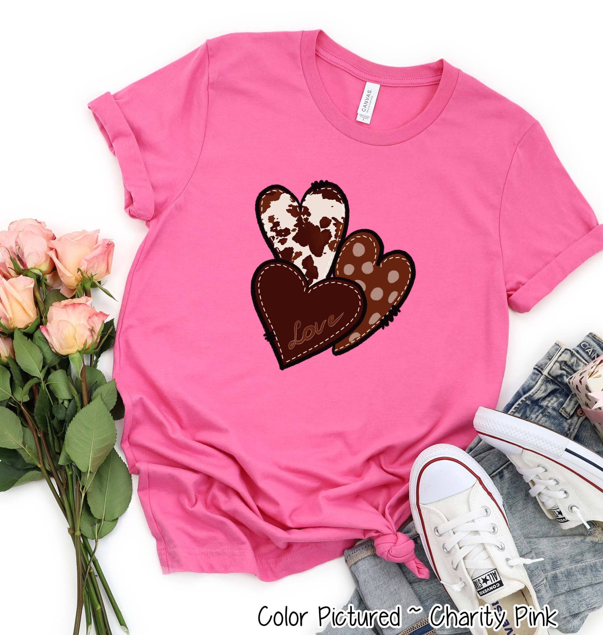 Western Valentinstag Shirt, Kuh Print Herz T-Shirt, Mädchen T-Shirts Für Frauen, Süßes Liebe Shirt von TooCuteCustomDesign