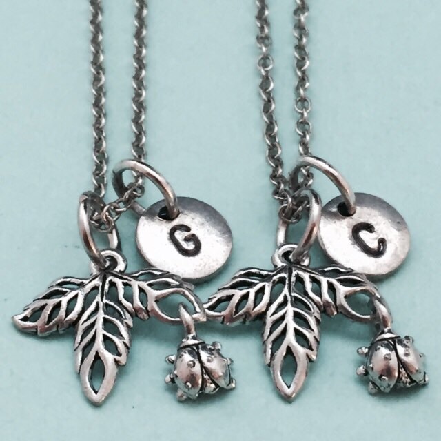 Beste Freund Halskette, Blatt Halskette Natur, Bff Schwester, Freundschaft Schmuck, Personalisierte, Initial, Monogramm von Toodaughters