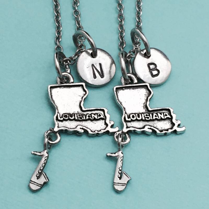 Beste Freund Halskette, Louisiana Halskette Zustand, Bff Schwester, Freundschaft Schmuck, Personalisierte, Initial, Monogramm von Toodaughters