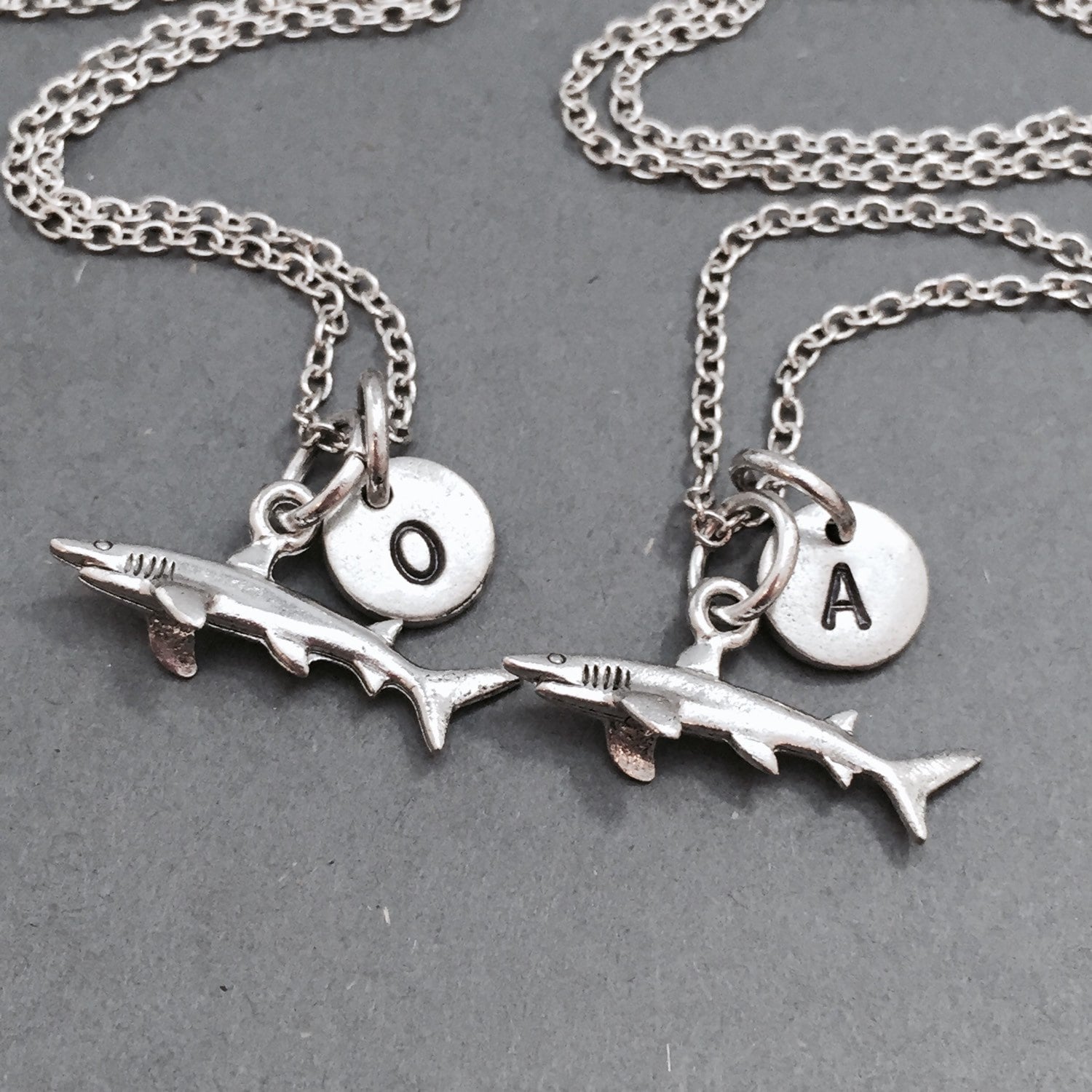 Beste Freundin Halskette, Haifisch Freundschaft Schwester Ozean Bff Personalisierte Halskette von Toodaughters