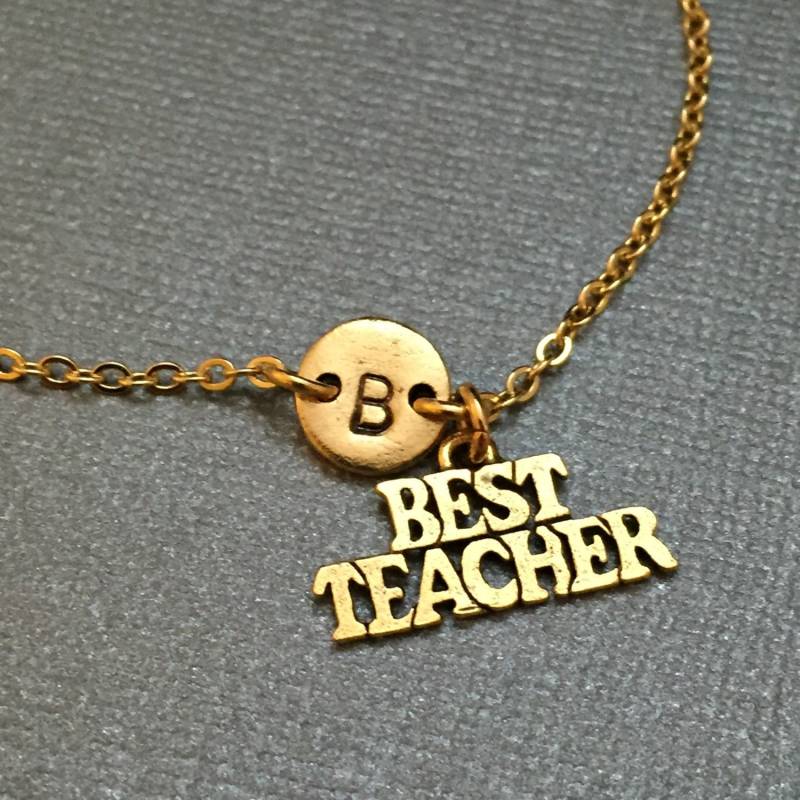 Beste Lehrer Bettelarmband, Beste Charme, Zieharmband, Schule, Personalisiertes Armband, Anfängliche Monogramm von Toodaughters