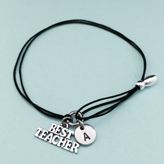 Beste Lehrer Schnur Armband, Beste Bettelarmband, Verstellbare Personalisierte Initial, Monogramm von Toodaughters