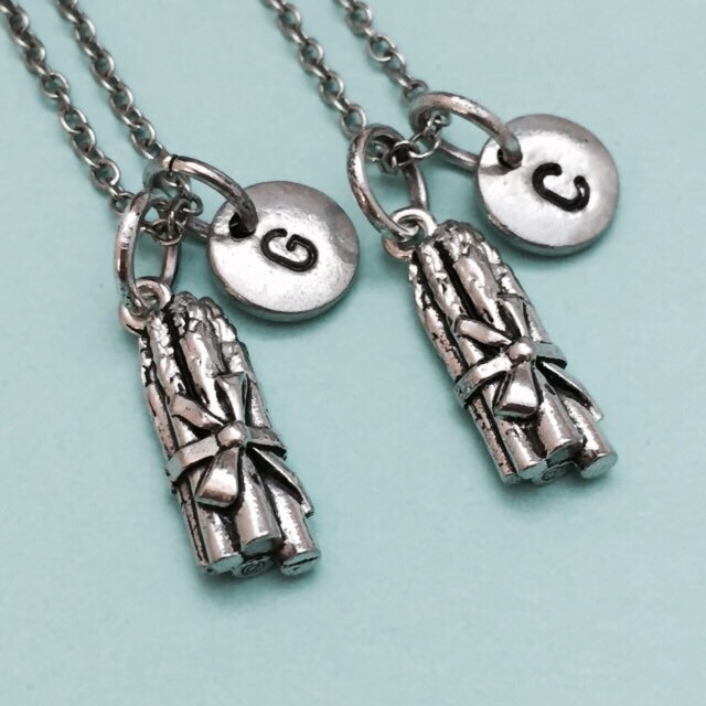 Bester Freund Collier, Halskette Spargel, Gemüse Charme, Bff Halskette, Freundschaft Schmuck, Schwester, Freunde, Personalisierte von Toodaughters