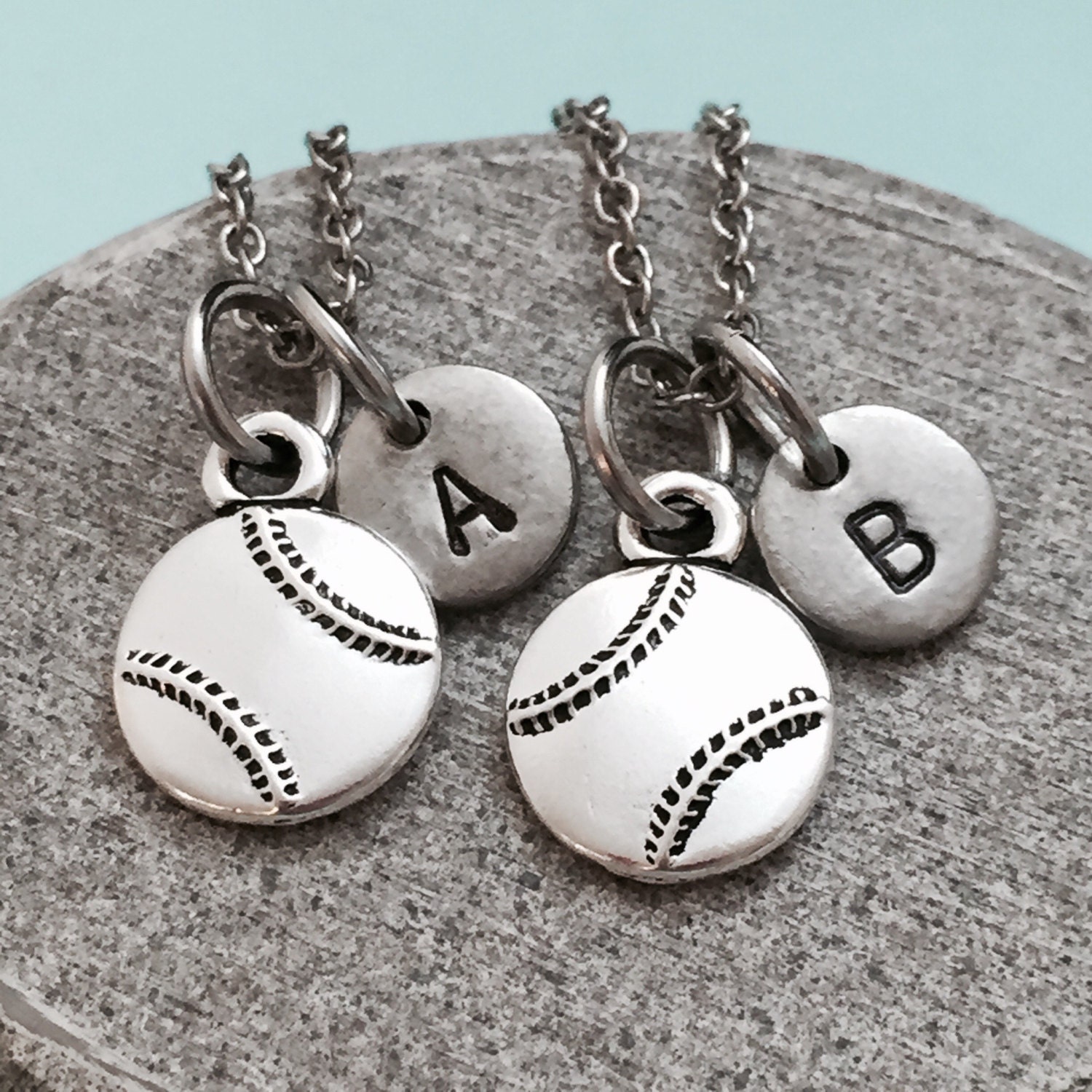 Bester Freund Halskette, Baseball Halskette Sport, Bff Schwester, Freundschaft Schmuck, Personalisierte, Initial, Monogramm von Toodaughters