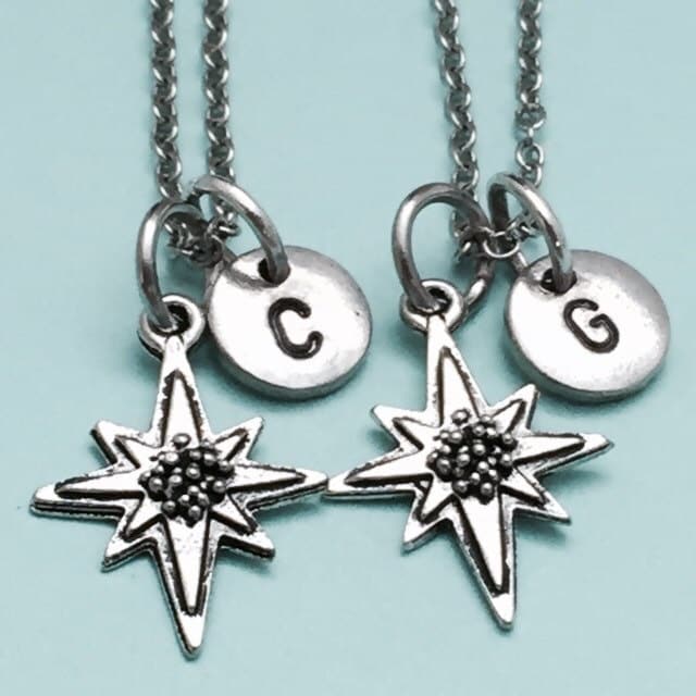 Bester Freund Halskette, Christmas Star Halskette Weihnachten, Bff Schwester, Freundschaft Schmuck, Personalisierte, Initial, Monogramm von Toodaughters